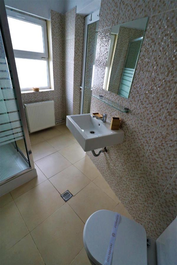 Athenee Palace Apartment - Panoramic View Terrace & Balcony - Free Minibar Bukarest Exterior foto